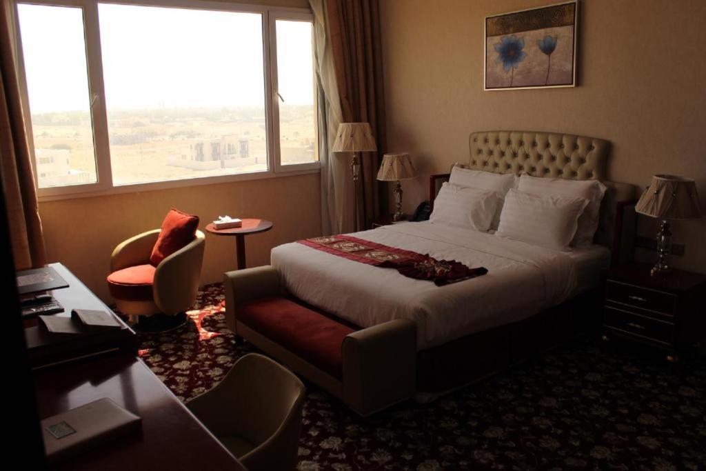 Al Salam Grand Hotel Al-Burajmi Exteriér fotografie
