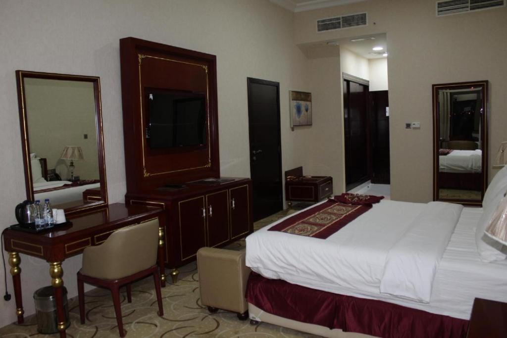 Al Salam Grand Hotel Al-Burajmi Exteriér fotografie